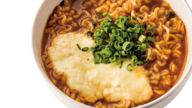 宴の〆に最高！『韓国×チーズ 辛ラーメン』